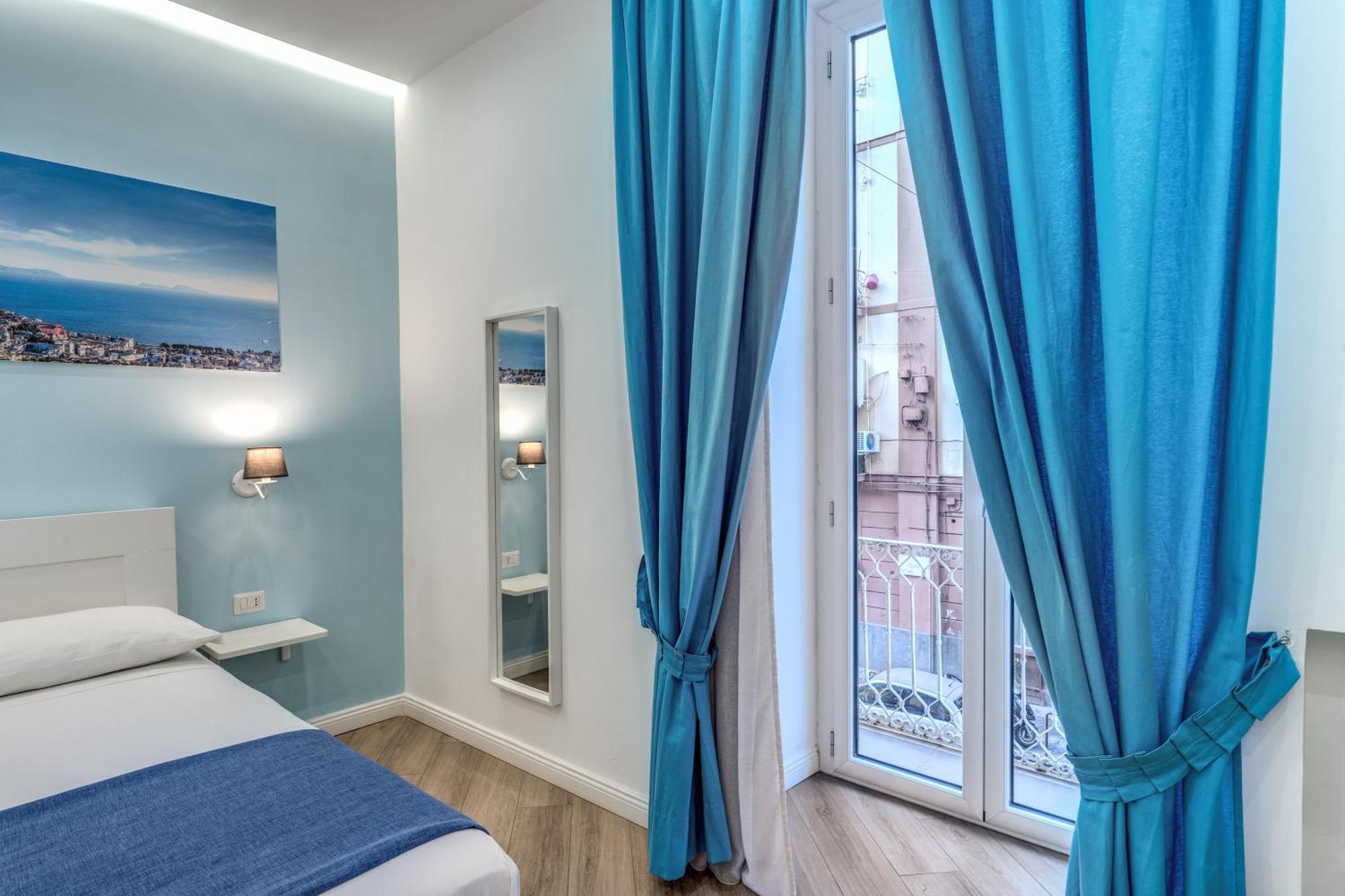 Casa Galu' Bed and Breakfast Napoli Eksteriør billede